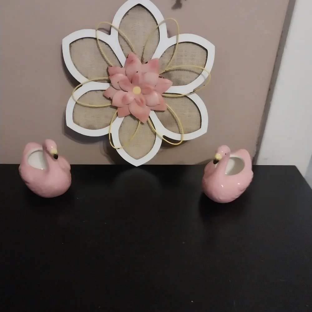 Home Decor - Picture 1 of 3